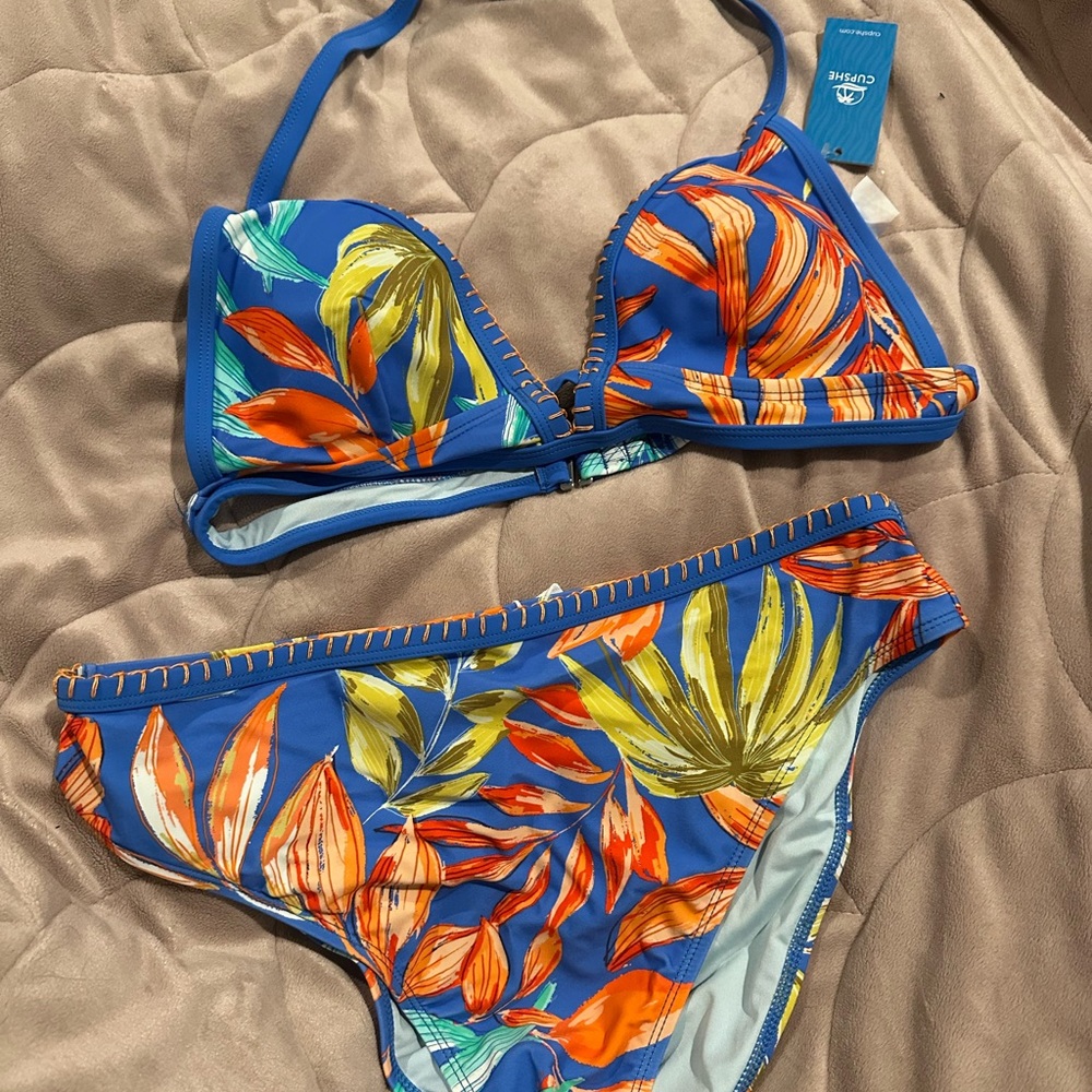 Cupshe Blue and Orange Leaf Print Bikini